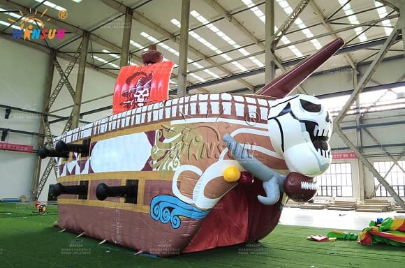 inflatable-pirate-tunnel